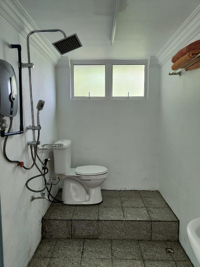 Sunrise Bedrooms And Transit Ranau Luaran gambar